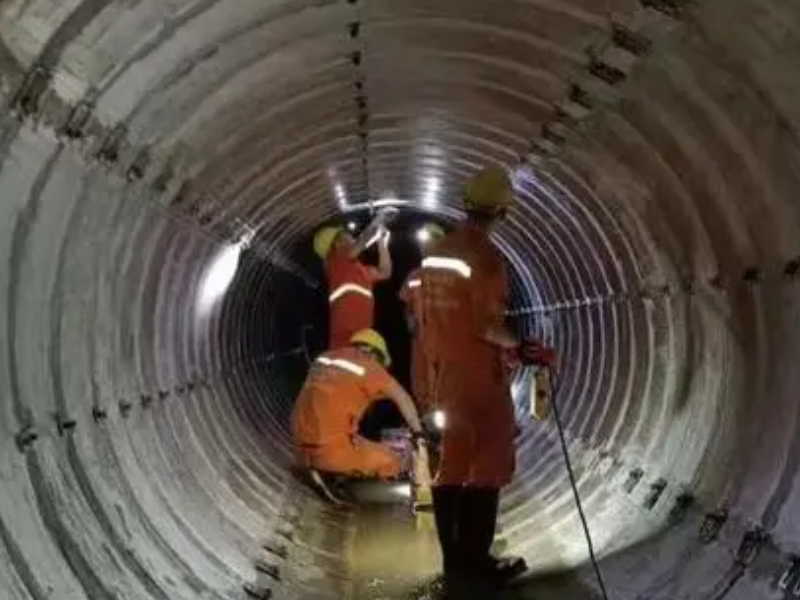 松江区广富林路专业化粪池清理吸粪车抽粪高压清洗污泥