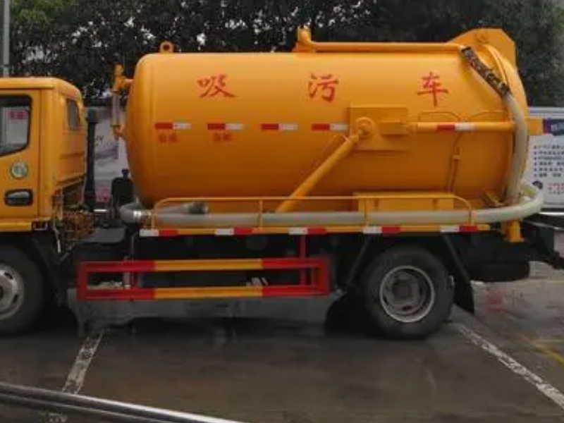 松江清掏化粪池 环卫车抽粪 处理污水井 隔油池清理