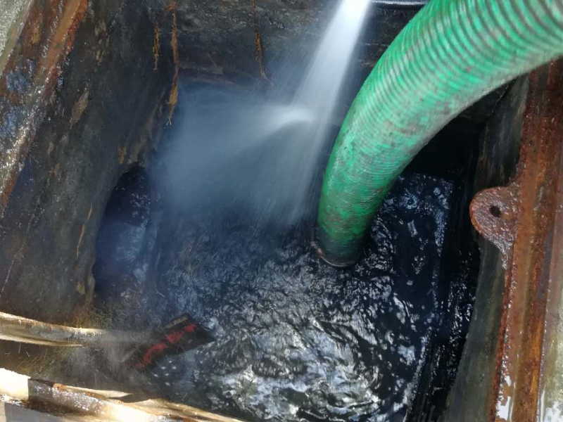 松江区长兴路专业下水道疏通马桶地漏水槽浴缸小便池等
